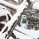 Število žrtev potresa na Japonskem preseglo 160, pomoč otežuje sneg