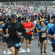 Jubilejni 30. Ljubljanski maraton: megla, bobni in tisoče tekačev z vsega sveta