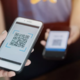 Preprosta rešitev: kako odpreti QR-kodo, če nimate še enega telefona?