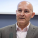 26.000 evrov za tri letalske karte: opozicija zahteva odgovore ministra Rončevića