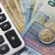 Slovenci sedimo na več kot 96 milijardah evrov, a denarja ne držimo več le na bankah