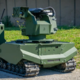 Roboti namesto vojakov? Nemčija in Ukrajina na fronto pošiljata oboroženega kopenskega robota