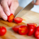 Postanite kuharski nindža: kako prerezati ducate paradižnikov v 5 sekundah