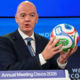 Infantino predlaga rdeči karton za nogometaše, ki si med govorjenjem zakrivajo usta