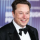 Elon Musk in Jeff Bezos sta vesolje spremenila v Divji zahod za milijarderje