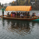 Turistični paradiž ali puščava brez domačinov?