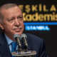 Erdogan z odlokom zaprl liberalno zasebno univerzo v Istanbulu