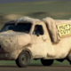 Ford econoline: za točenje goriva je moral dvigniti zadnjo taco