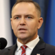 Poljski predsednik Nawrocki imenoval svet za ustavne spremembe, Tusk kritičen