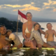 Namesto hipoteke družina izbrala življenje v hiši brez vrat in oken
