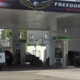 V Ameriki odprli Freedom Fuel: gorivo prodajajo pod ceno