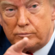 TRUMP ZAOSTRUJE RETORIKO: "To območje bomo kmalu in zelo močno napadli"