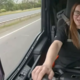 (VIDEO) Deklica, ki ni hotela biti princeska, sanjala je o smetarskem tovornjaku