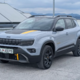 Jeep avenger 4xe: zabavno tudi s šminko na obrazu