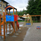 Nova stanovanjska soseska, ki bo zrasla na travniku, razburja okoliške prebivalce