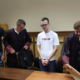Nasilje, razbijanje in izsiljevanje: na prostosti je zdržal le nekaj tednov