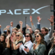 SpaceX prvič objavil finančne rezultate: presegel pričakovanja, a še vedno izgublja milijarde