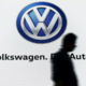 Volkswagnovi delavci med govorom o odpuščanjih izžvižgali šefa