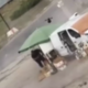 Človeški safari ruskih vojakov: moški prodajal zelenjavo, ko ga je napadel dron