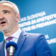 Naj država prilagaja javno dobrino ministrovemu zasebnemu življenju?