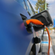 Slovenci spreminjajo avtomobilske navade: zanimanje za električna vozila rekordno