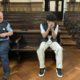 Incident v azilnem domu: varnostnike tepli, brcali in ugriznili