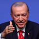 20 let oblasti: Večni Erdoğan želi nov mandat, s predčasnimi volitvami bi obšel ustavo