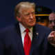 Trump pred dilemo: "Naj se dogovorim ali Iran izbrišem z obličja Zemlje?"