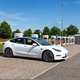 Tesla v Krškem odprla Supercharger polnilnico