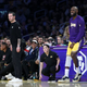 Navijači Lakersov izžvižgali lastnega igralca - epski prizori že med tekmo