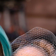 Carrie Bradshaw ponovno v svoji poročni obleki Vivienne Westwood še lepša kot prvič: Se ji obeta druga poroka?