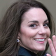 Kate Middleton na prvem uradnem dogodku s princem Williamom po izidu knjige Spare dokazuje, da je klasična modra vedno najboljša izbira za eleganco
