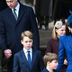 William in Kate delila še nikoli videno fotografijo princa Georgea, princese Charlotte in princa Louisa za božič