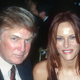Stara je bila komaj 7 let: Prva modna revija Melanije Trump, za katero ne ve skoraj nihče