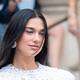 Dua Lipa: Z neobičajno izbiro poročne obleke obudila nov trend