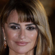 Vsi so se obračali za njo: Penelope Cruz blestela v zapeljivi kratki obleki
