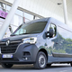 Električni renault master ostaja v mestu in snubi tudi gradbince