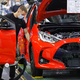 Toyota dobro v tujini, na domačem in severnoameriškem trgu pa slabše