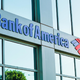 Bank of America zaradi kršitev pravil o pranju denarja 1,2 milijarde dolarjev kazni