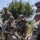 Ukrajinski general zaskrbljen: »Kaj delajo oficirji generalštaba v rovih?«