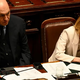 Melonijeva v laseh z obrambnim ministrom: Kako Italijanom povedati, da je denar za orožje, za račune pa ne