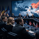 NATO bo dal Grynkewichu proste roke! En sam človek odloča o sestreljevanju brezpilotnih letal?