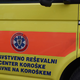 Poškodba pri delu na Ravnah, delavec utrpel poškodbo glave