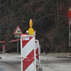 Policija opozarja: Na deloviščih velja rdeča luč enako kot v križišču