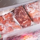 Mit ali resnica: Odmrznjenega mesa ne smemo več zamrzniti