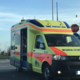 V okolici Maribora trčili tovorno in osebno vozilo, poškodovano osebo prepeljali v UKC