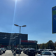 FOTO in VIDEO: Brezplačnega parkiranja vsepovprek konec tudi pri Sparu? Takšna tabla je pričakala kupce