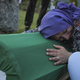 Kaj prinaša sprejeta resolucija ZN o genocidu v Srebrenici?