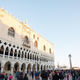 Nove omejitve: konec enodnevnih skupinskih izletov tudi za slovenske turiste v Benetkah?