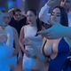 Je zasenčila nevesto? Svatinja na balkanski poroki nosila izzivalno obleko, ki je burila domišljijo (VIDEO)